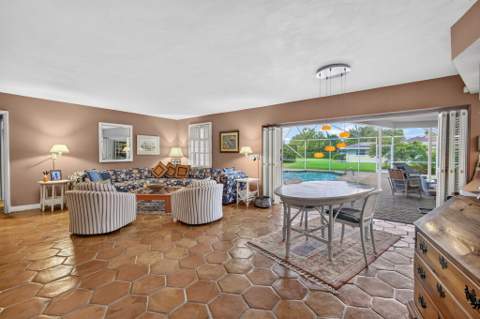 4632 Juniper Lane, Palm Beach Gardens FL - photo 11 of 47