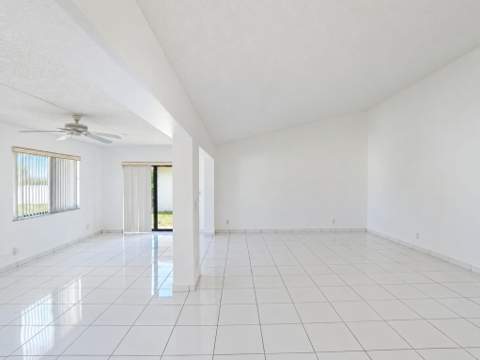 2079 SW 16th Circle, Deerfield Beach FL - photo 22 of 70