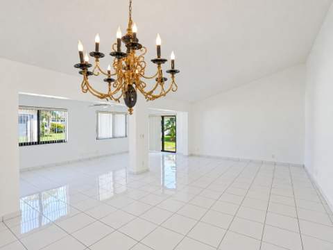 2079 SW 16th Circle, Deerfield Beach FL - photo 13 of 70