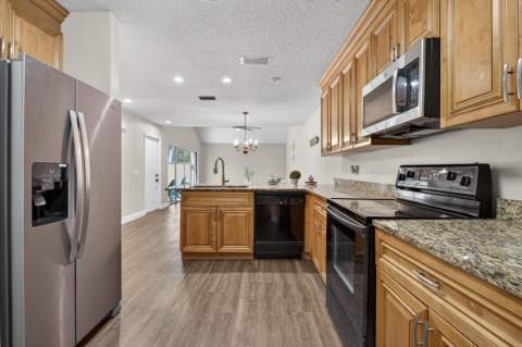 1100 SE Mitchell Avenue #503, Port St. Lucie FL - photo 9 of 24