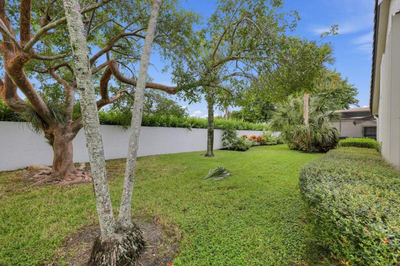 3 bedroom Single Family Residence at 4330 Sherwood Forest Drive, Sherwood Forest, Delray Beach — photo 3