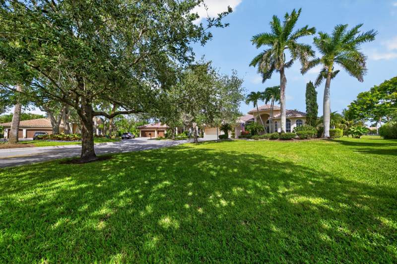 5 bedroom Single Family Residence at 6930 NW 104th Lane, Fox Ridge, Parkland — photo 4
