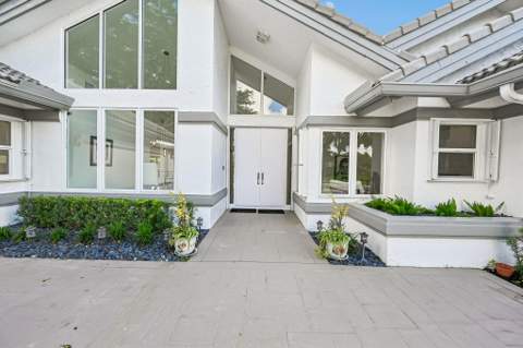 10722 Kirkaldy Lane, Boca Raton FL - photo 16 of 77