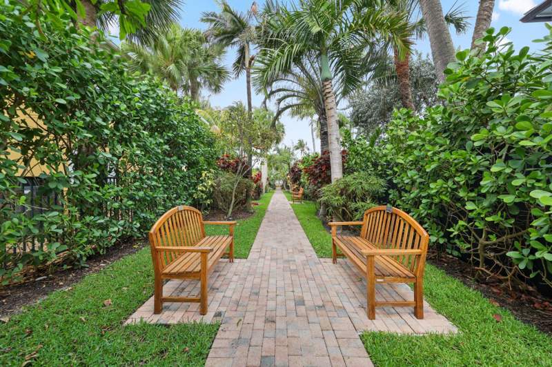 3 bedroom Single Family Residence at 122 Lighthouse Drive, Jupiter Inlet Beach Colony, Jupiter Inlet Colony — photo 5