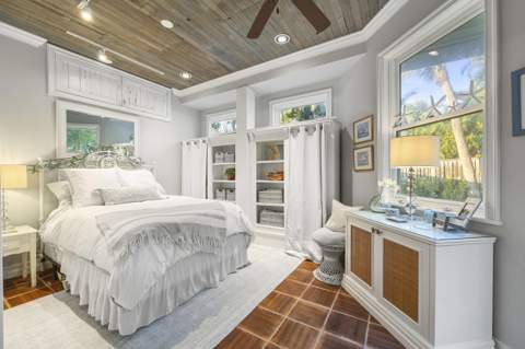 122 Lighthouse Drive, Jupiter Inlet Colony FL - photo 24 of 45