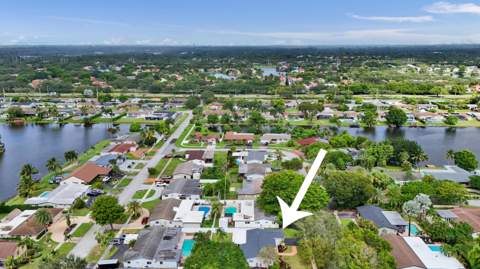 2000 NW 117th Terrace, Pembroke Pines FL - photo 8 of 89