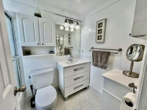 225 Westbury L Circle #225, Deerfield Beach FL - photo 7 of 28