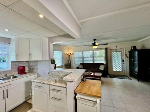 225 Westbury L Circle #225, Deerfield Beach FL - photo 10 of 28