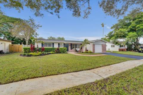 2000 NW 117th Terrace, Pembroke Pines FL - photo 17 of 89