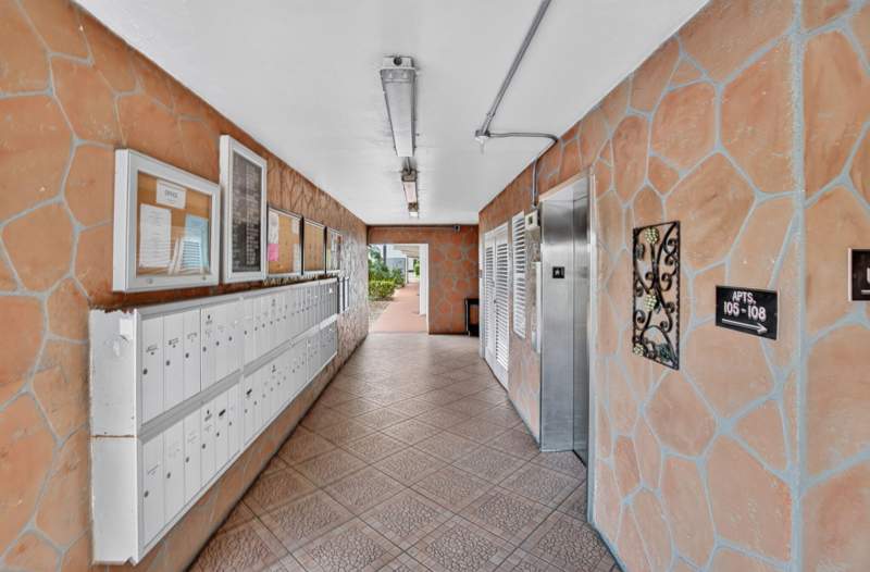 2 bedroom Condominium at 130 NE 26th Avenue #3080, Village Royale On The Green Condo, Boynton Beach — photo 4