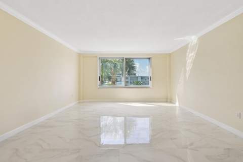 170 N Ocean Boulevard #411, Palm Beach FL - photo 7 of 36