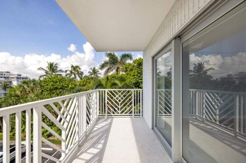 170 N Ocean Boulevard #411, Palm Beach FL - photo 15 of 36