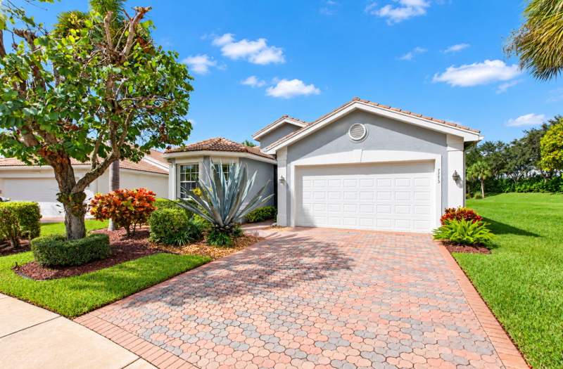 3 bedroom Single Family Residence at 7773 Kingsley Palm Terrace, Valencia Shores, Lake Worth — photo 3