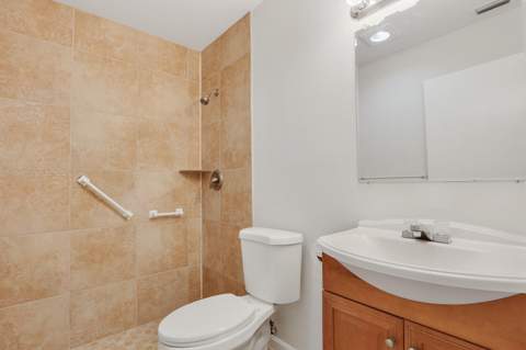 5806 SE Wilsie Drive, Stuart FL - photo 12 of 37