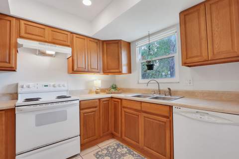 5806 SE Wilsie Drive, Stuart FL - photo 13 of 37