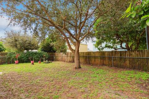 5806 SE Wilsie Drive, Stuart FL - photo 23 of 37