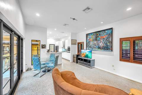 729 NE 19th Avenue, Fort Lauderdale FL - photo 19 of 45