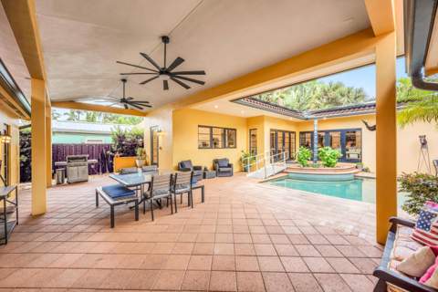 729 NE 19th Avenue, Fort Lauderdale FL - photo 17 of 45