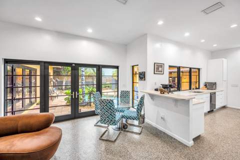 729 NE 19th Avenue, Fort Lauderdale FL - photo 21 of 45