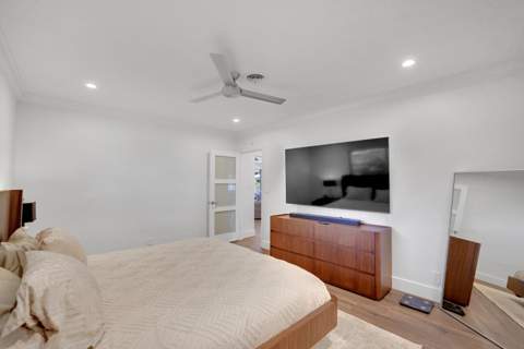 380 NW 35th Court, Oakland Park FL - photo 16 of 99