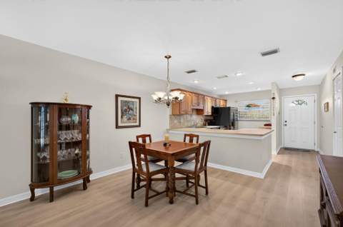 1181 Carlton Court #105, Fort Pierce FL - photo 8 of 44