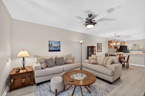 1181 Carlton Court #105, Fort Pierce FL - photo 11 of 44