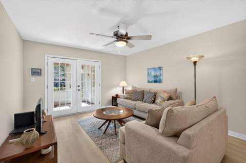 1181 Carlton Court #105, Fort Pierce FL - photo 12 of 44