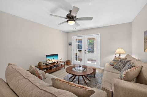 1181 Carlton Court #105, Fort Pierce FL - photo 13 of 44