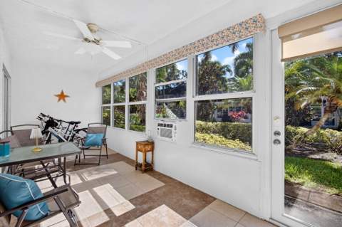 1181 Carlton Court #105, Fort Pierce FL - photo 14 of 44