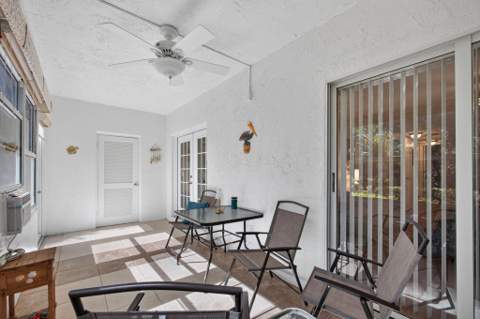 1181 Carlton Court #105, Fort Pierce FL - photo 16 of 44
