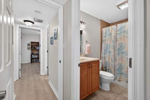 1181 Carlton Court #105, Fort Pierce FL - photo 20 of 44