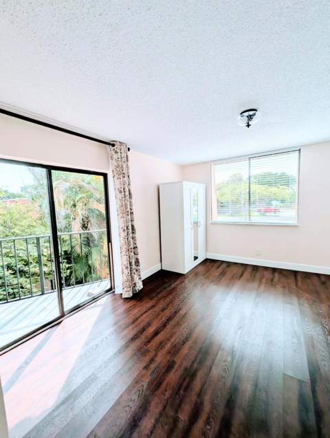 8377 Trent Court #C, Boca Raton FL - photo 7 of 12