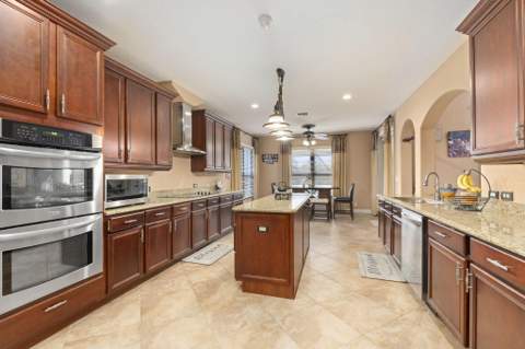 2216 NW Diamond Creek Way, Jensen Beach FL - photo 16 of 74