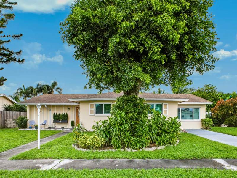 3 bedroom Single Family Residence at 6544 Sleepy Willow Way, Country Lane Estates, Delray Beach — photo 3