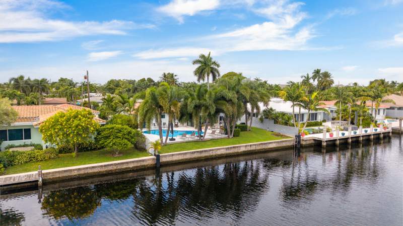 3 bedroom Single Family Residence at 2200 NE 15th Terrace, Edgewater Estates, Wilton Manors — photo 3