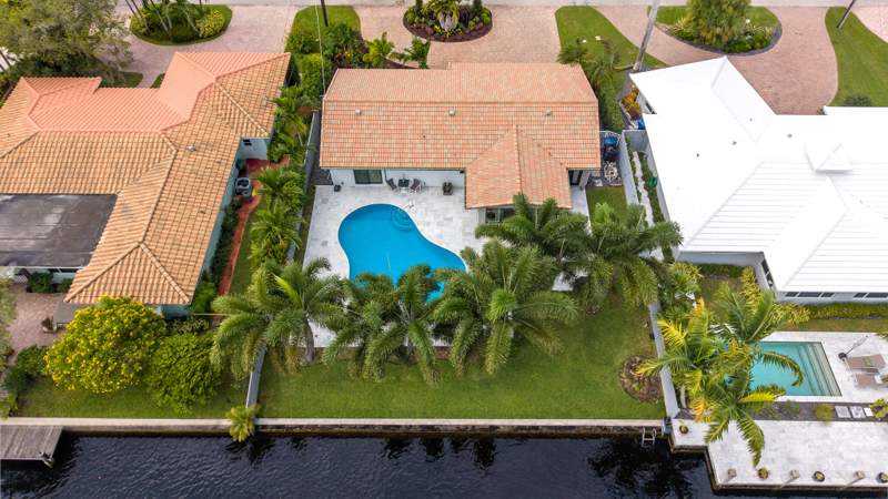 3 bedroom Single Family Residence at 2200 NE 15th Terrace, Edgewater Estates, Wilton Manors — photo 2