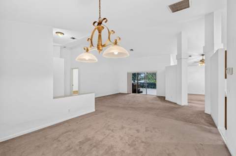 6417 Blue Bay Circle, Lake Worth FL - photo 22 of 117