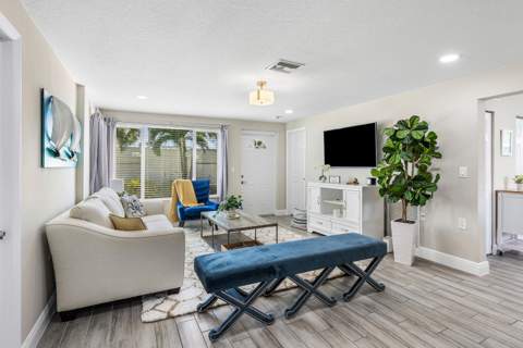 214 Seacrest Lane, Delray Beach FL - photo 15 of 39