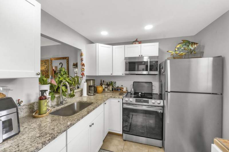 1 bedroom Condominium at 5141 W Oakland Park Boulevard #208, Melaleuca Gardens Condo, Lauderdale Lakes — photo 4