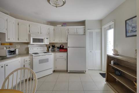 7 Greenway Village #203, Royal Palm Beach FL - photo 14 of 39