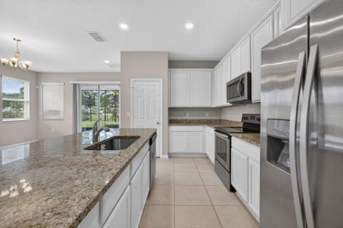 5395 NW Pine Trail Circle, Port St. Lucie FL - photo 12 of 38