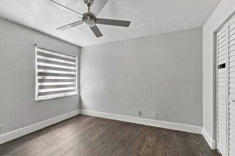 8525 Pine Cay, Royal Palm Beach FL - photo 21 of 46