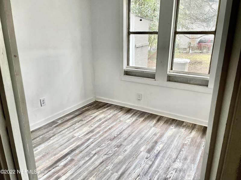 8 bedroom Quadruplex at 2943 Thomas Street, Fehrenbachs, Jacksonville — photo 4