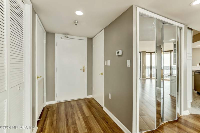 2 bedroom Condominium at 4401 Lakeside Drive #903, Ortega Yacht Club, Jacksonville — photo 5