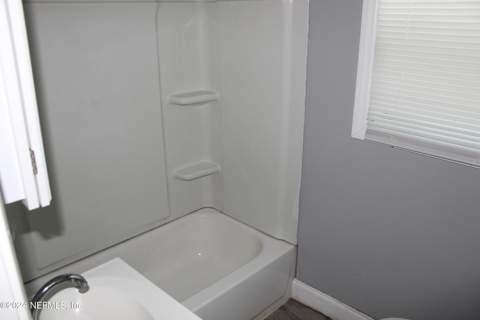 3412 Rockwood Drive, Jacksonville FL - photo 13 of 23