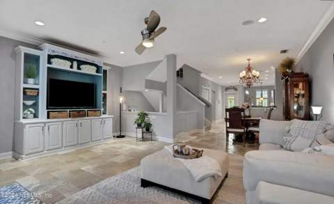 905 2nd Street #C, Jacksonville Beach FL - photo 6 of 49