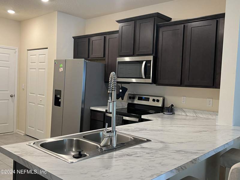 2 bedroom Townhouse at 963 Observatory Parkway, Capitol Park East, Jacksonville — photo 3