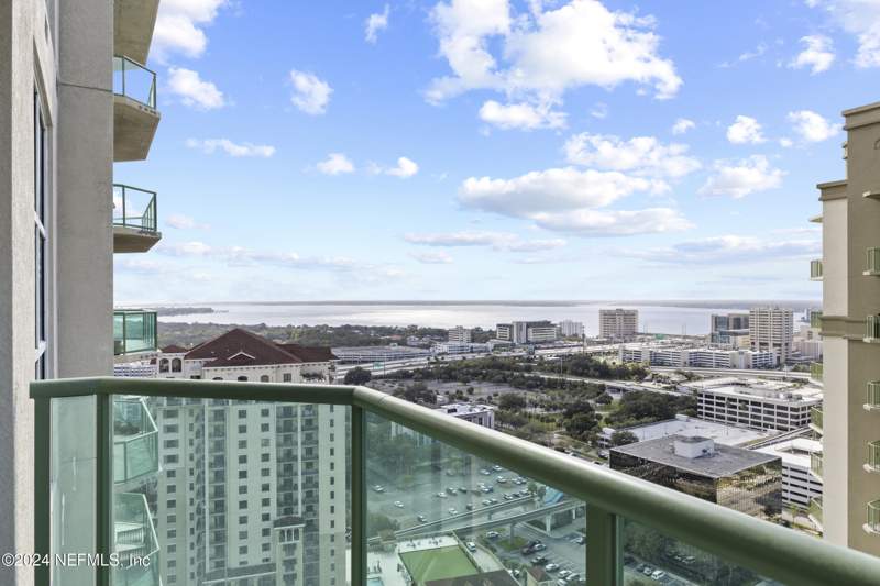 2 bedroom Condominium at 1431 Riverplace Boulevard #2602, The Peninsula At St Johns Center Condos, Jacksonville — photo 3