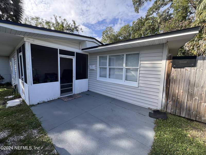 3 bedroom Single Family Residence at 5519 River Forest Drive, River Forest, Jacksonville — photo 5