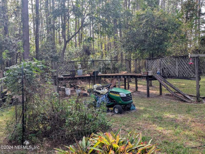 2 bedroom Mobile Home at 133 Mullis Avenue, Interlachen Lakes Estates, Interlachen — photo 3